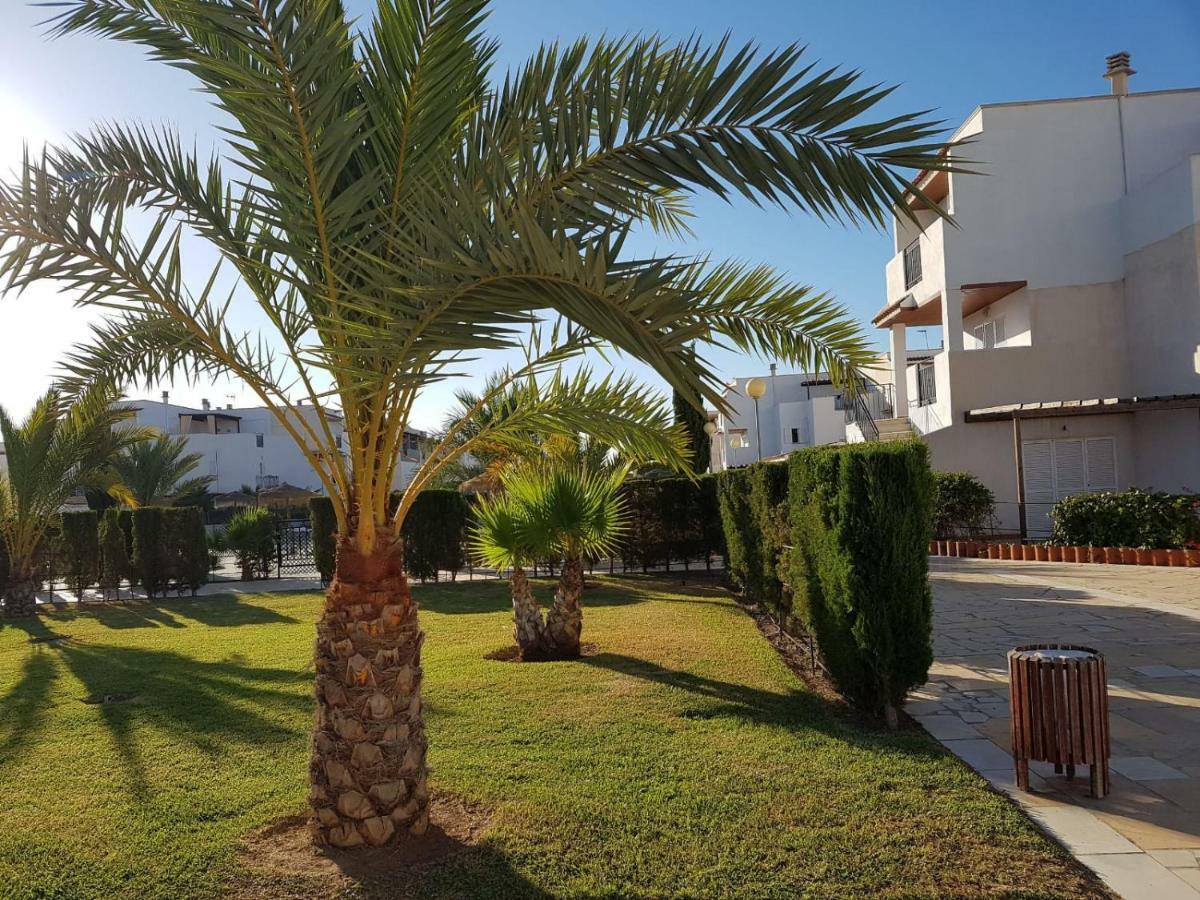 Casa Baja Extraordinaria En Urbanizacion Naturista! Las Bombardas Exterior foto