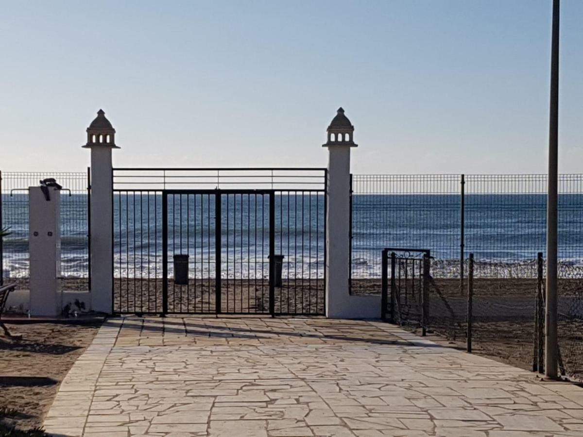 Casa Baja Extraordinaria En Urbanizacion Naturista! Las Bombardas Exterior foto
